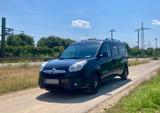 Opel Combo Tour 1,6TDI Ecoflex AHK Tempom.... - Opel Combo von privat