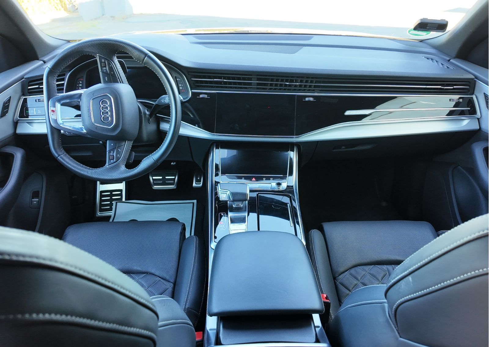 Audi Q8 55 TFSI quattro / Audi-Garantie foto 17