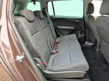 Opel Zafira - 12