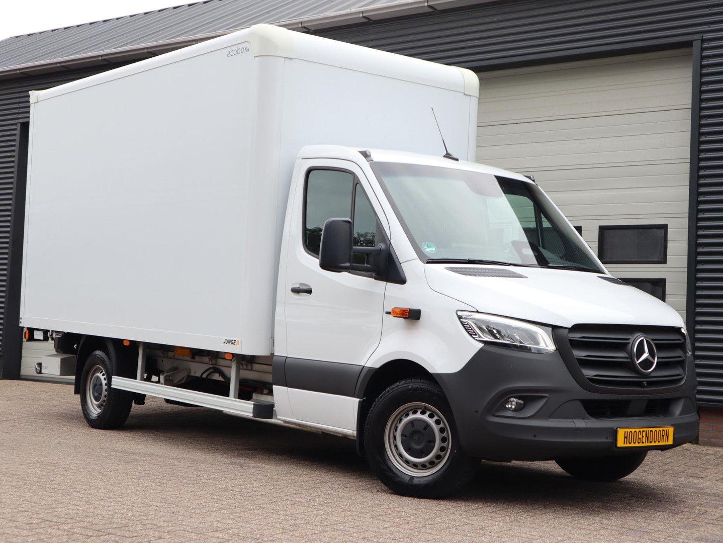Mercedes-Benz eSprinter 420 81kWh Select Bakwagen - Laadklep