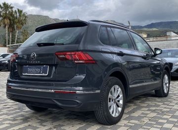 Volkswagen Tiguan - 5
