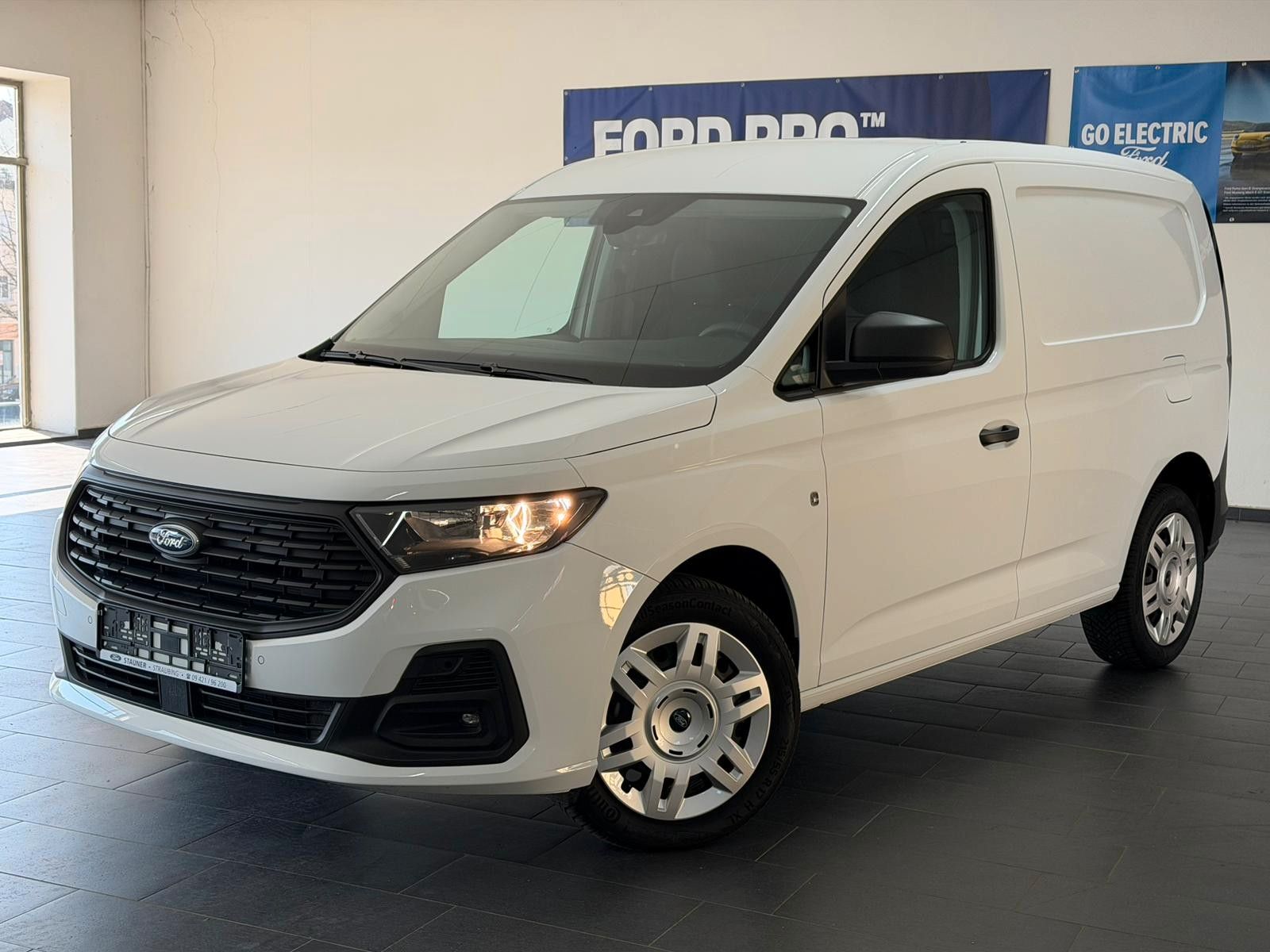 Ford Transit Connect Trend L1 2.0 EcoBlue*AHK*NAVI* imagem 2