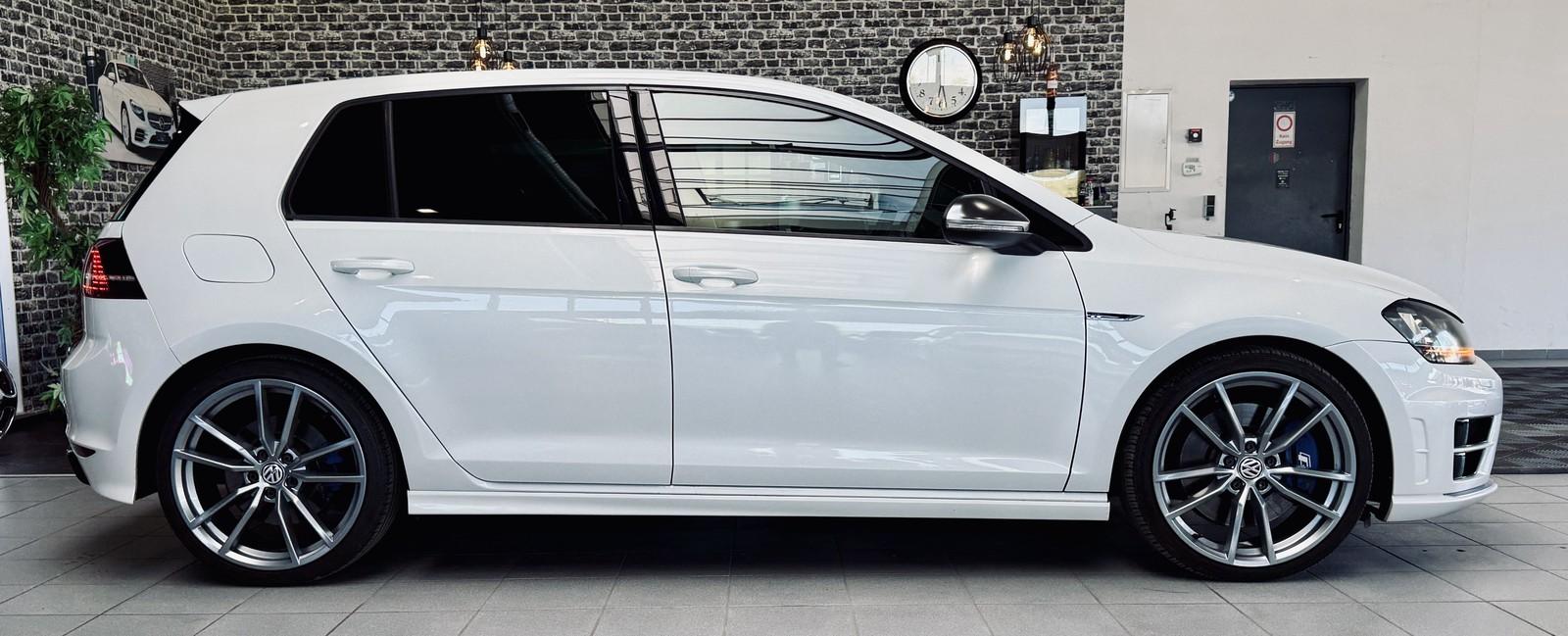 Volkswagen Golf VII R 4Motion|PANO|KAMERA|ACC|SPUR*