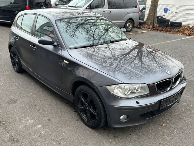 BMW 120i Lim.~AUTOMATIK~NAVI~XENON~PDC