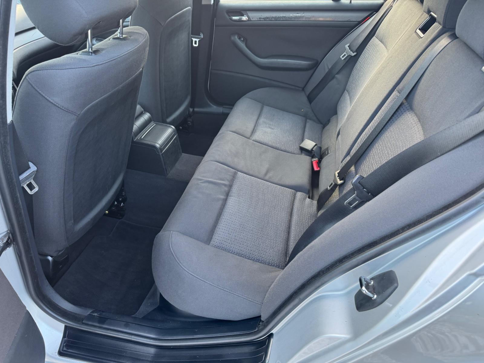 BMW 316 2004 — photo 10