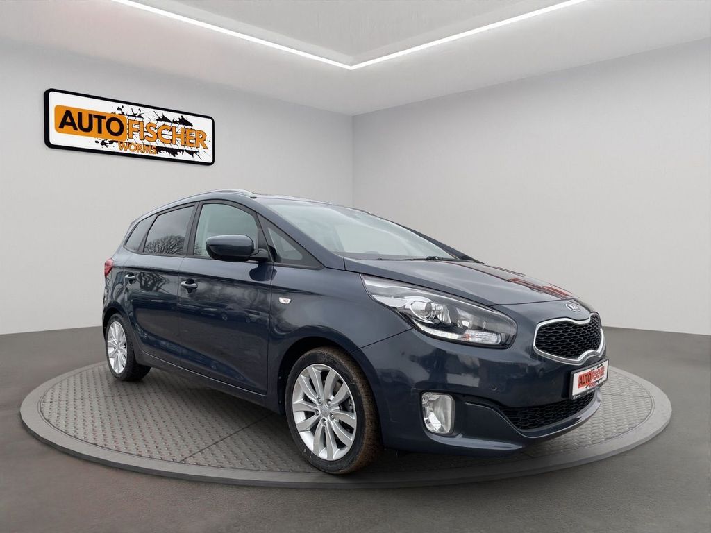 Image of Kia Carens