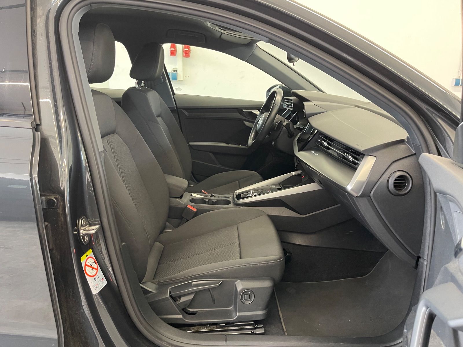 Audi A3 Sportback 30 TDI*LED*Navi*PDC*GRA*SHZ* LM foto 9