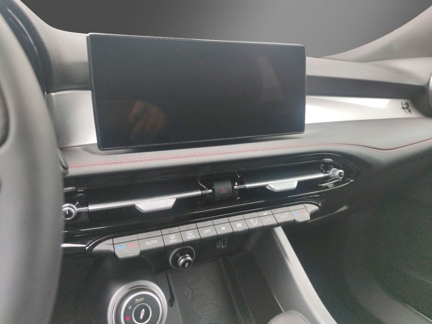 Fahrzeugabbildung Alfa Romeo Tonale Tributo Italiano 1.3 PHEV Q4 Harman Kardo