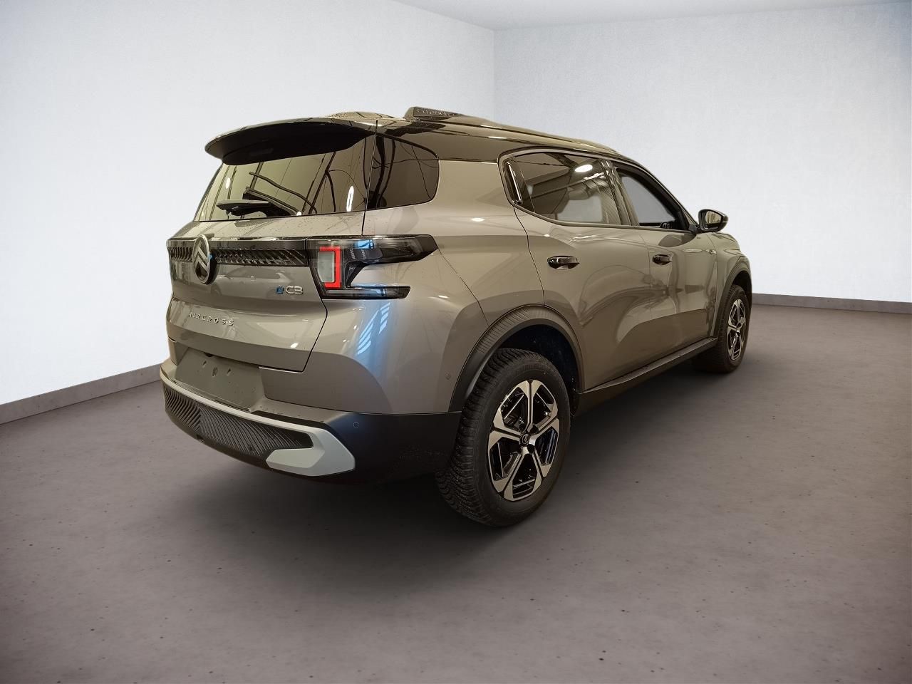 Fahrzeugabbildung Citroën ë-C3 Aircross Elektromotor Standard-Range MAX