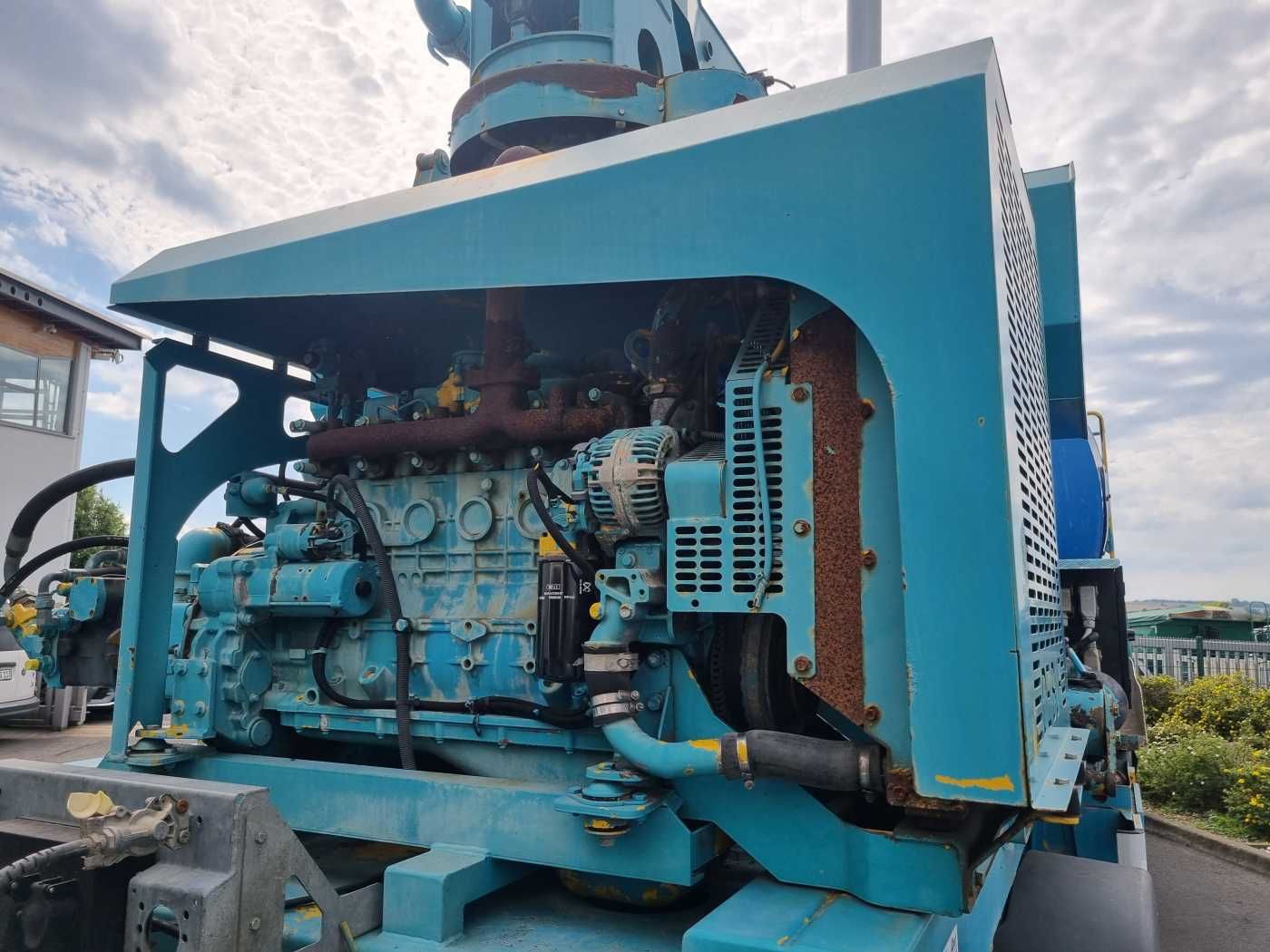 Fahrzeugabbildung Andere De Buf Beton-Mischer 9m³/Sermac 24m Betonpumpe