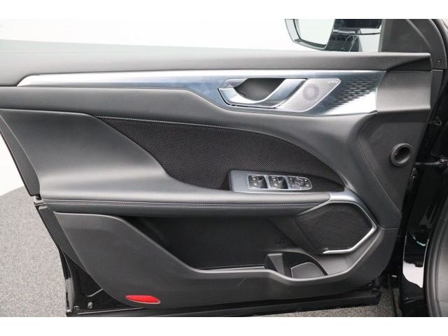 Fahrzeugabbildung GWM Wey 05 2.0T PHEV Premium