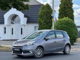 Renault Scenic III Expression*1.HAND*SERVICE NEU* - Renault Scenic Expression mit Diesel-Antrieb