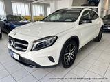 Mercedes-Benz GLA 180 6-Gang - nur 61 tkm - PANO KAM STANDHEIZ - Mercedes GLA-Klasse mit Schiebedach