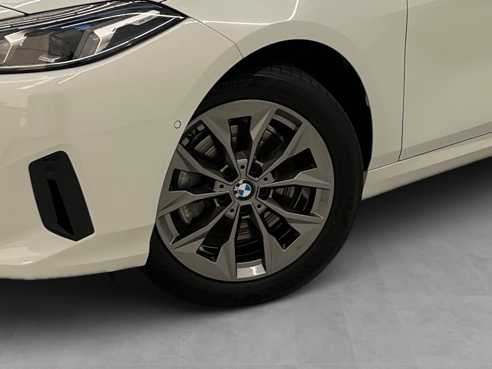 BMW 120 - Bild 8