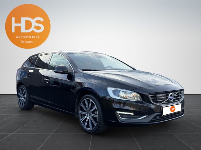 Volvo V60 Kombi Summum*LEDER*Bi-XENON*KAMERA*MFL