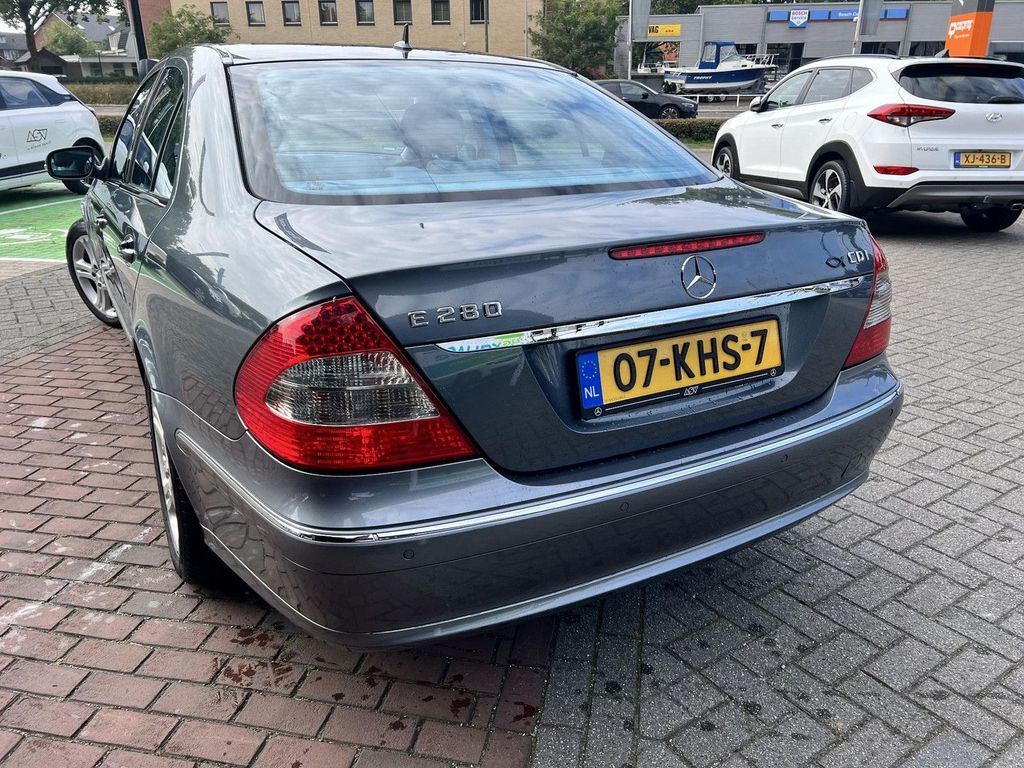 Mercedes-Benz E 280 CDI Avantgarde 1e besitzer Händlerwartung