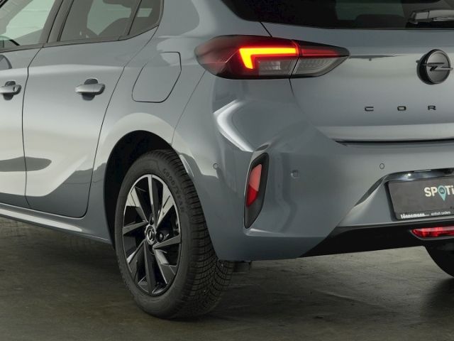 Corsa F FACELIFT GS AT+LED MATRIXLICHT+NAVI+RÜCK