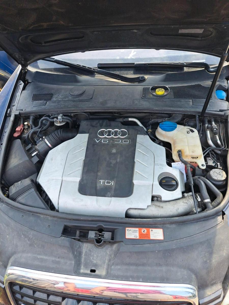 Audi A6 2009 — photo 8