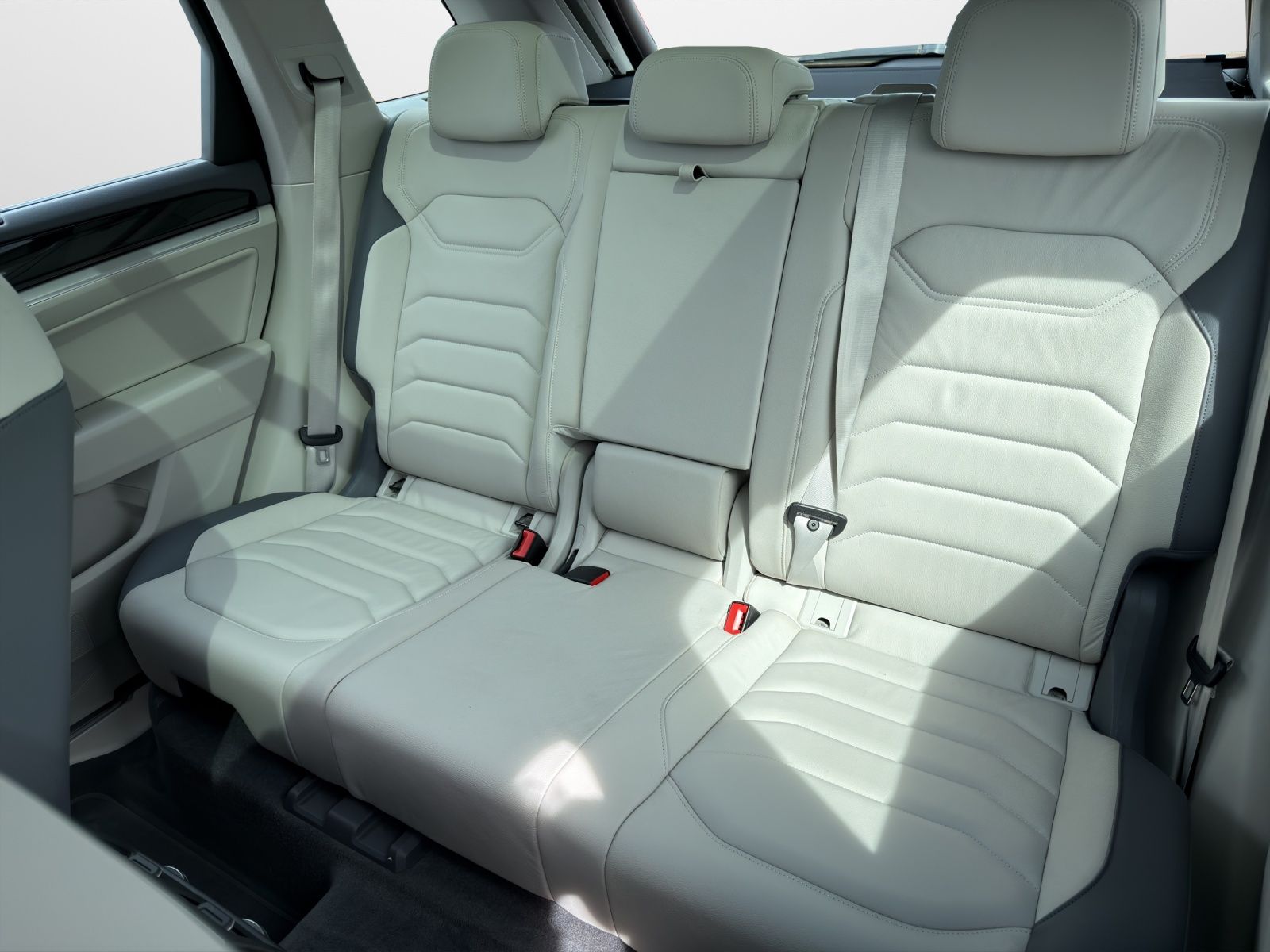 Volkswagen Touareg  3.0 TDI DSG 4M Elegance  HeadUp Panodac foto 12