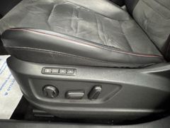 SEAT Ateca FR 4D*LED*BEATS*NAVI*VIRTUAL*360°*ACC* SEAT Ateca FR 4D*LED*BEATS*NAVI*VIRTUAL*360°*ACC*