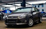 Ford Focus 1.6 Individual Titanium - Ford Focus aus 2011: Limousine