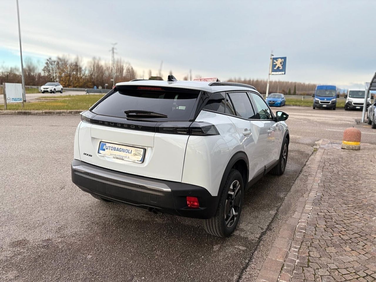 Peugeot 2008 ALLURE PureTech 100 6mt SPOTICAR imagem 3