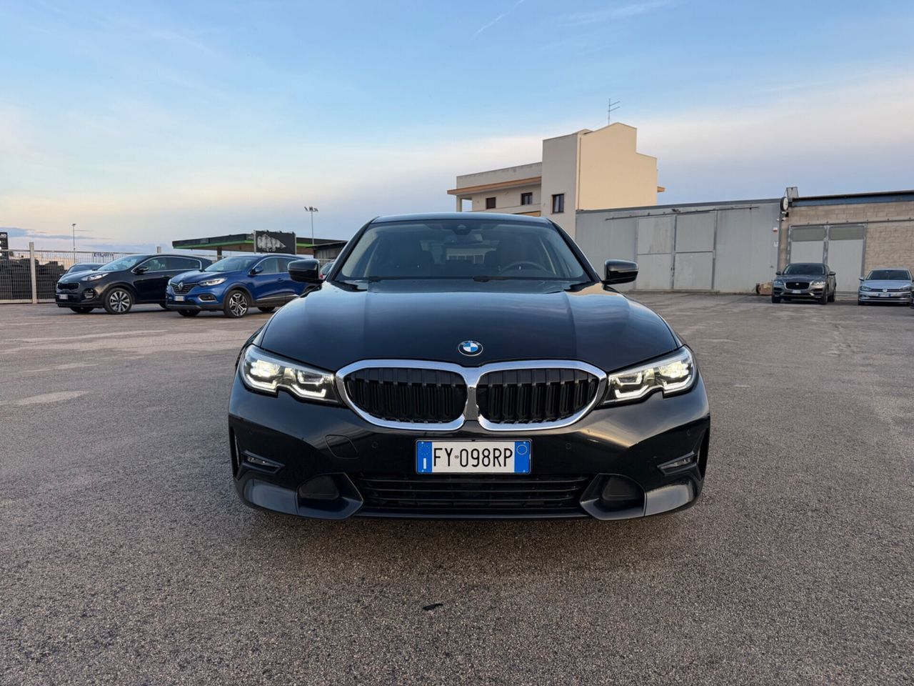 BMW 320D 190 SPORT BERLINA MANUAL FUL LED MY20 imagem 2