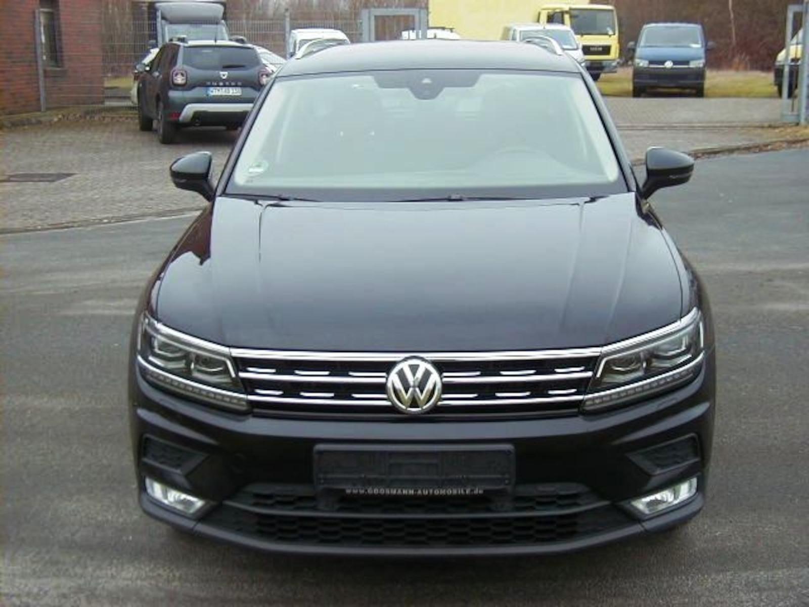 Volkswagen Tiguan 2.0 TDI Sound- Navi-ACC-AHK-LED-18Zoll
