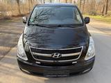 Hyundai H-1 Travel Premium Klima 8-Sitzer Leder 1.Hand - : Van, Travel