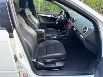 Audi A3 - 8
