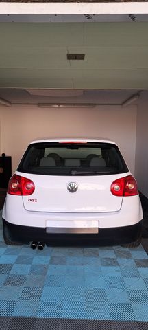 Volkswagen Golf 5 GTI