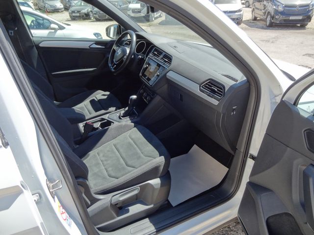 Fahrzeugabbildung Volkswagen Tiguan/R-Line/BlackStyle/Pano/2.Hd/Navi/20Zoll/