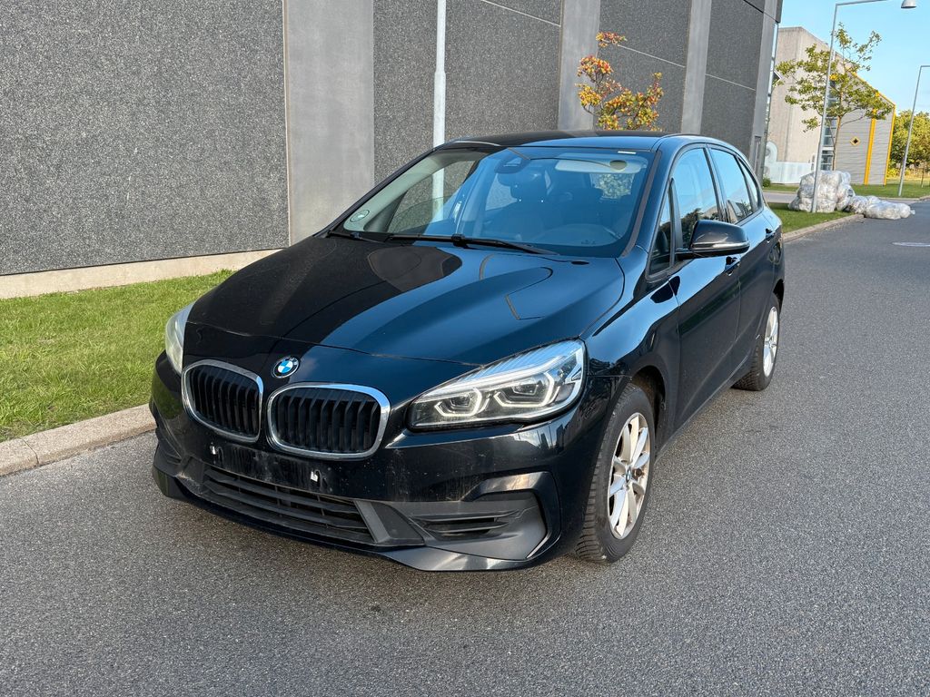 Image of BMW 218