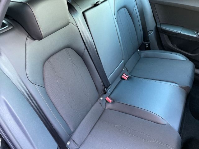 Fahrzeugabbildung CUPRA Formentor 1.5 eTSI, Autom, AHK, Navi, Sitzheizun