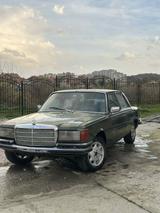 Mercedes-Benz Auto Mercedes Benz S 280 - Mercedes-Benz S 280 aus 1980