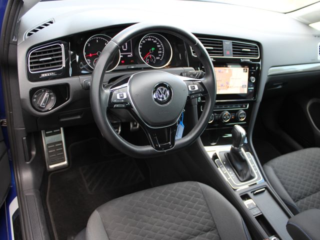 Golf VII 1,6 TDI DSG Kamera*DAB*LED*NAVI