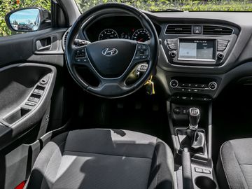 Hyundai i20 YES! Plus Navi Kamera Spurhalteassistent