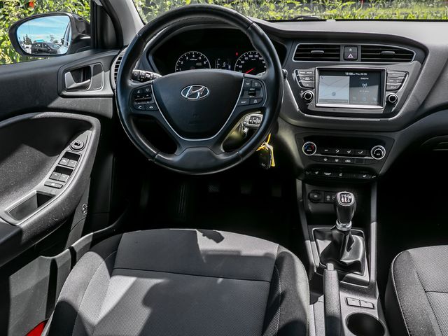 Hyundai i20 YES! Plus Navi Kamera Spurhalteassistent