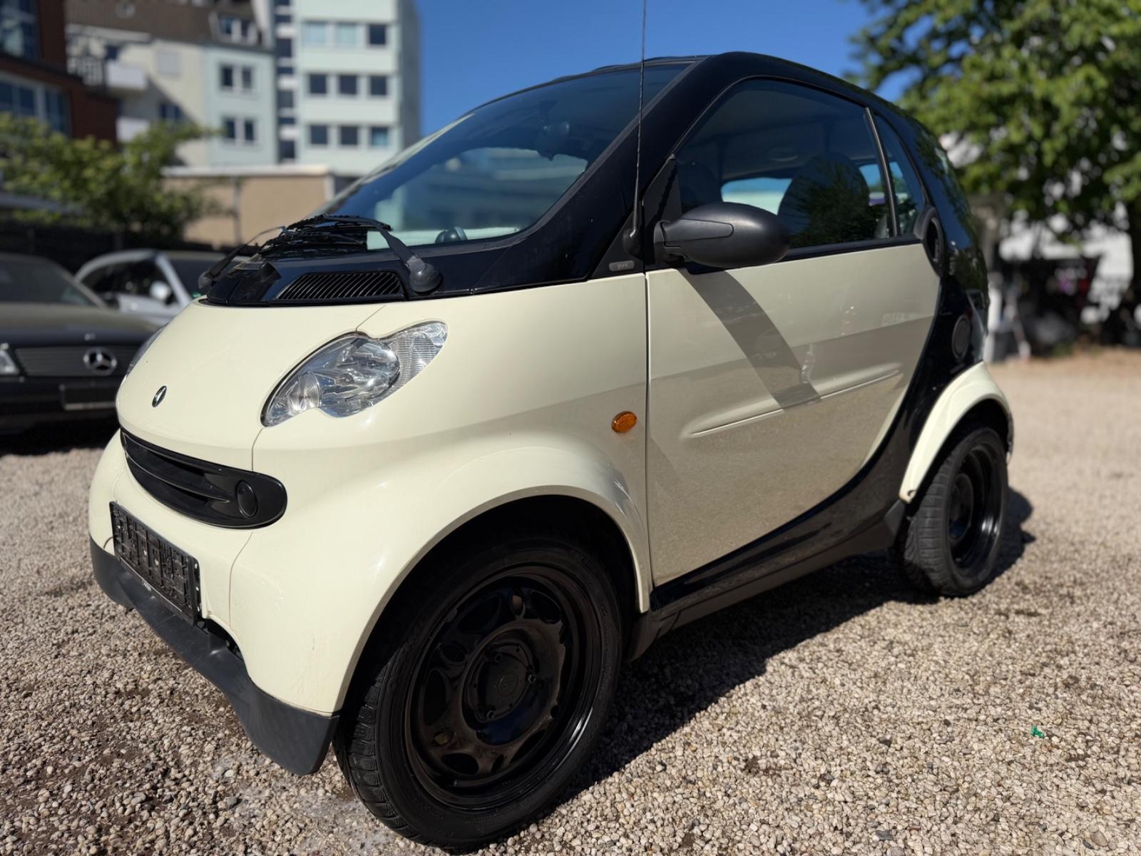 Smart ForTwo 0.7 BENZIN COUPE/1.HAND/85TKM/TÜV 07-26