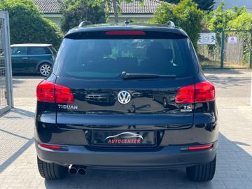 Volkswagen Tiguan - 6