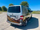 Volkswagen VW T5 Bulli Camper 1,9 TDI - Traumhafter Ausbau  - Offers