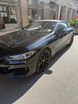 BMW M850i xDrive Cabrio -ALL BLACK - BMW M850 in München
