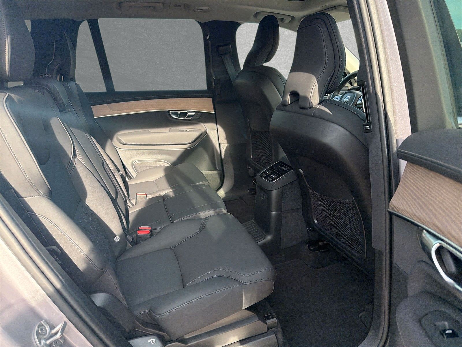 Volvo XC90 T8 AWD Plus Bright 7-Sitzer AHK ACC HUD SD foto 5