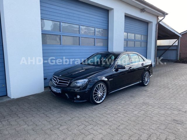 Mercedes-Benz C 63 AMG