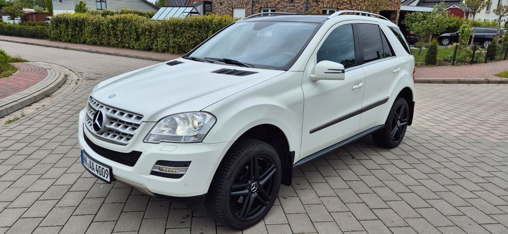 Mercedes-Benz ML 350