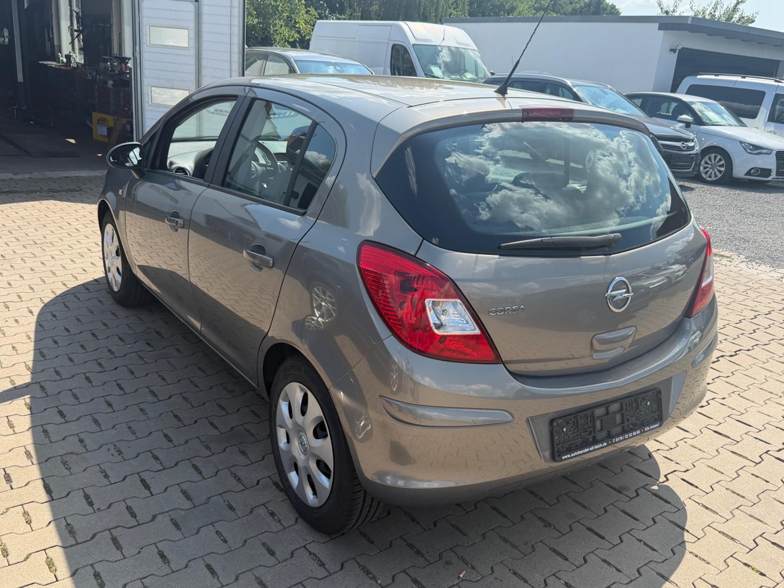 Opel Corsa D Energy Klima TüV neu Garantie 1. Hand
