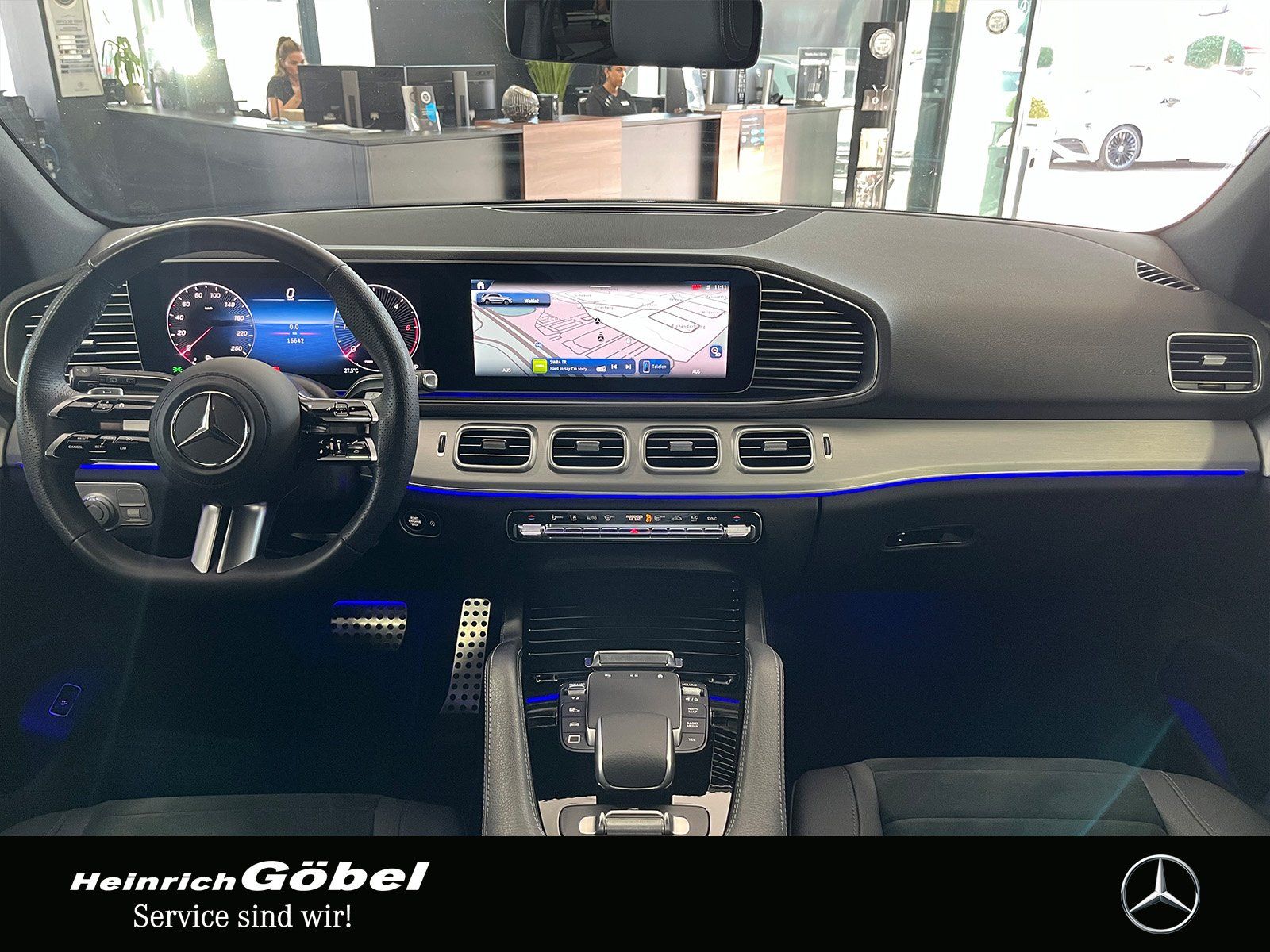 Fahrzeugabbildung Mercedes-Benz GLE 450 d AMG+PANO+NIGHT+AHK+AIRMATIC+360°+CARPL