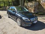 Mercedes-Benz B 180 - excellent