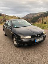 Seat Leon mit Rest tüv - Seat Leon aus 2002
