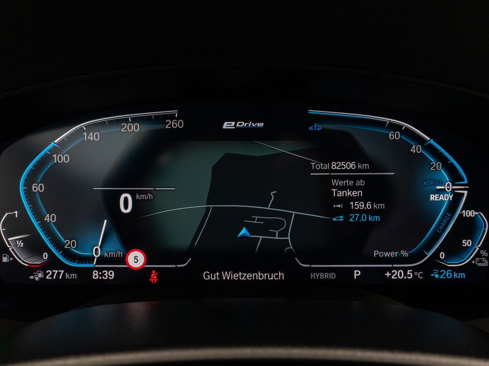 Fahrzeugabbildung BMW 530e M Sport HUD Kamera DAB Memory Laser AHK H/K
